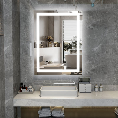 SUMERAIN 24 x 32 inch LED badkamerspiegel met verlichting, anti-condens traploos dimbare slimme badkamerspiegel voor aan de muur, 3 kleurverlichting, geheugenfunctie, gehard glas verlichte wastafelmengkraan