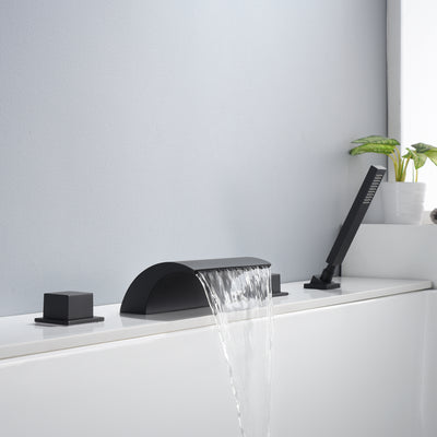 4-gats twee hendel opbouw waterval zwarte Romeinse badkraan met omsteller en handdouche